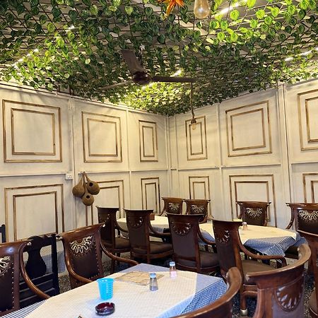 Hotel Kamal Nearest To Taj Mahal Agra  Buitenkant foto