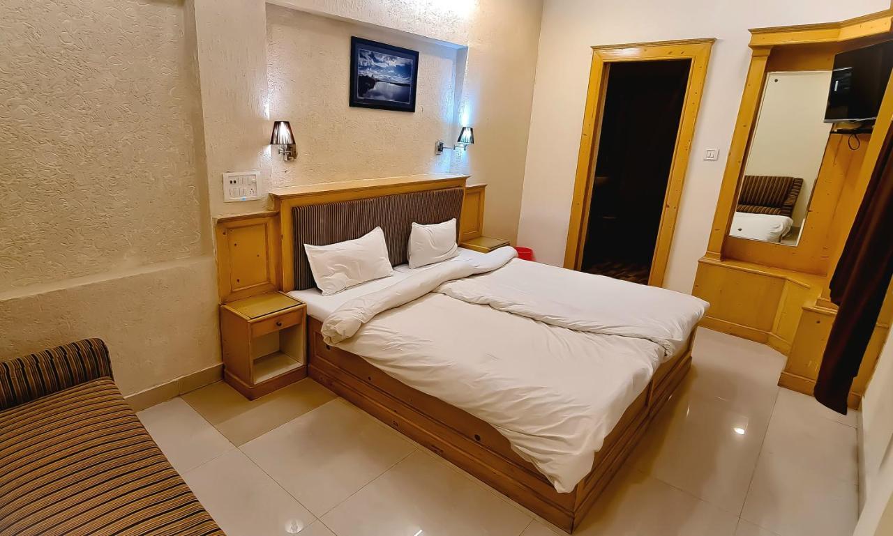 Hotel Kamal Nearest To Taj Mahal Agra  Kamer foto