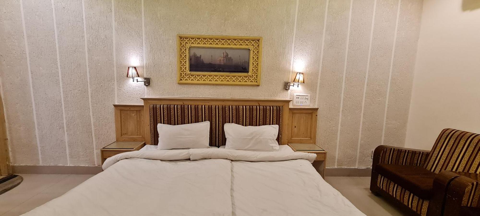 Hotel Kamal Nearest To Taj Mahal Agra  Kamer foto