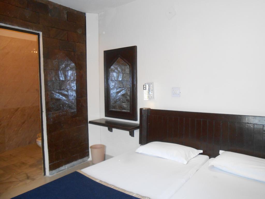 Hotel Kamal Nearest To Taj Mahal Agra  Buitenkant foto
